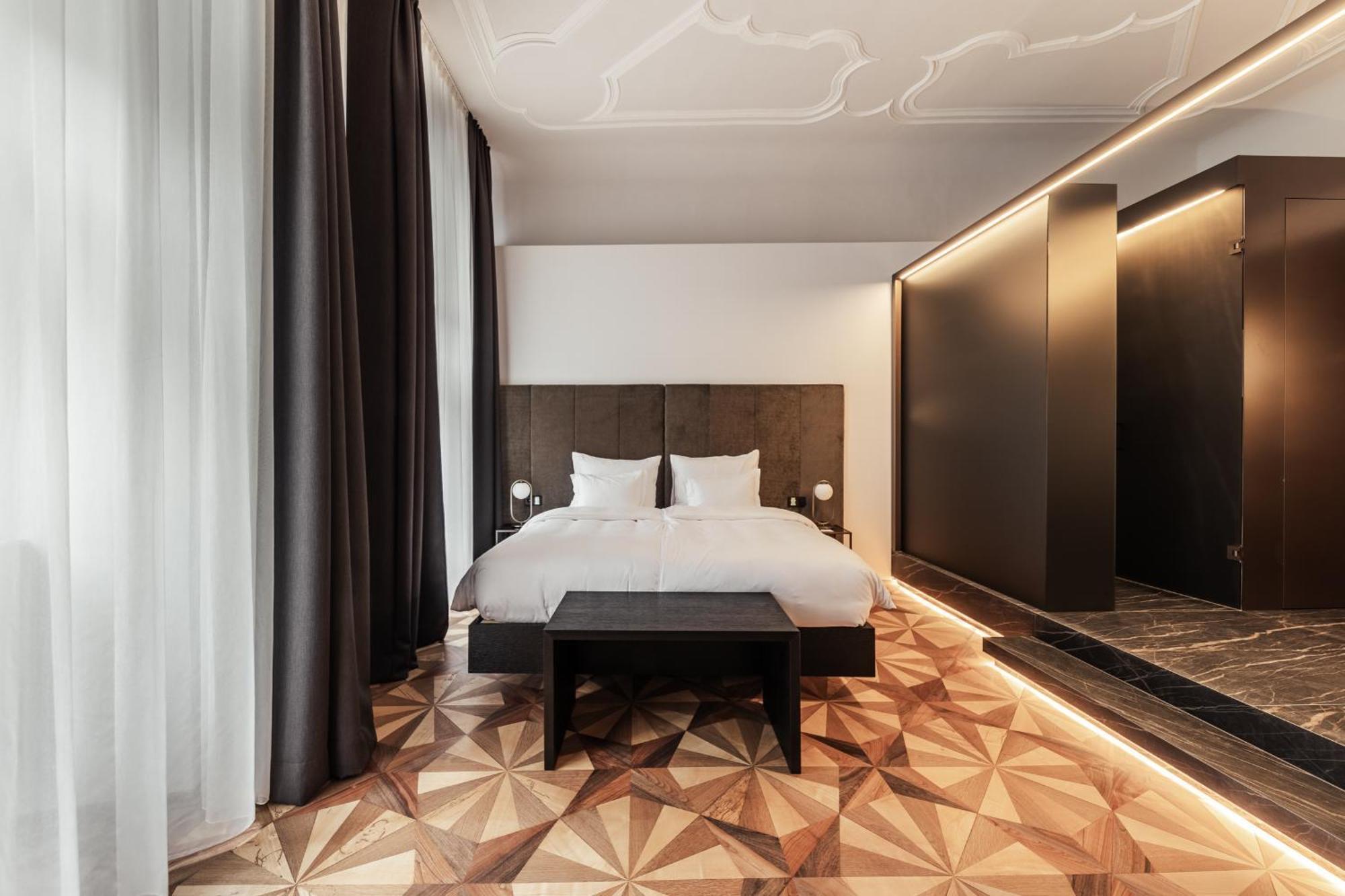 Meta Suites Historic City Living Bolzano Luaran gambar