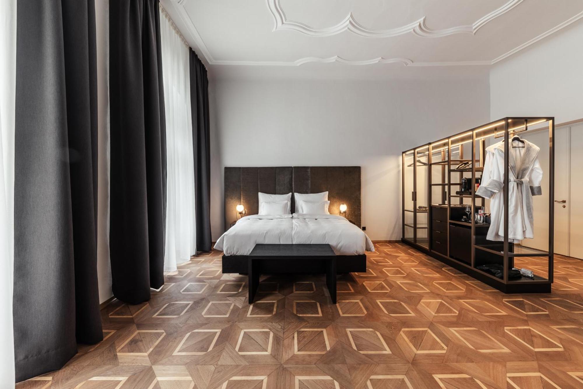 Meta Suites Historic City Living Bolzano Luaran gambar