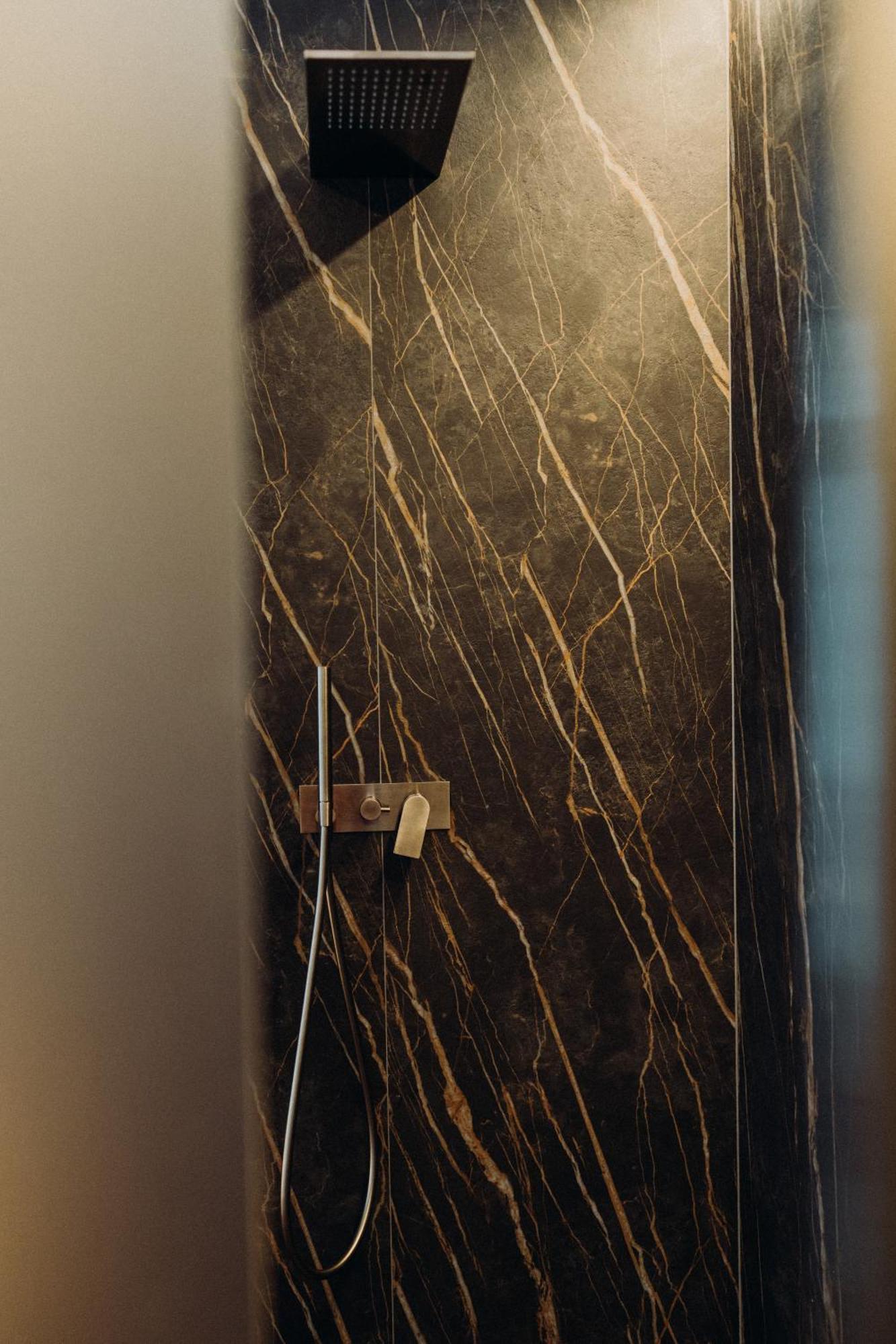 Meta Suites Historic City Living Bolzano Luaran gambar