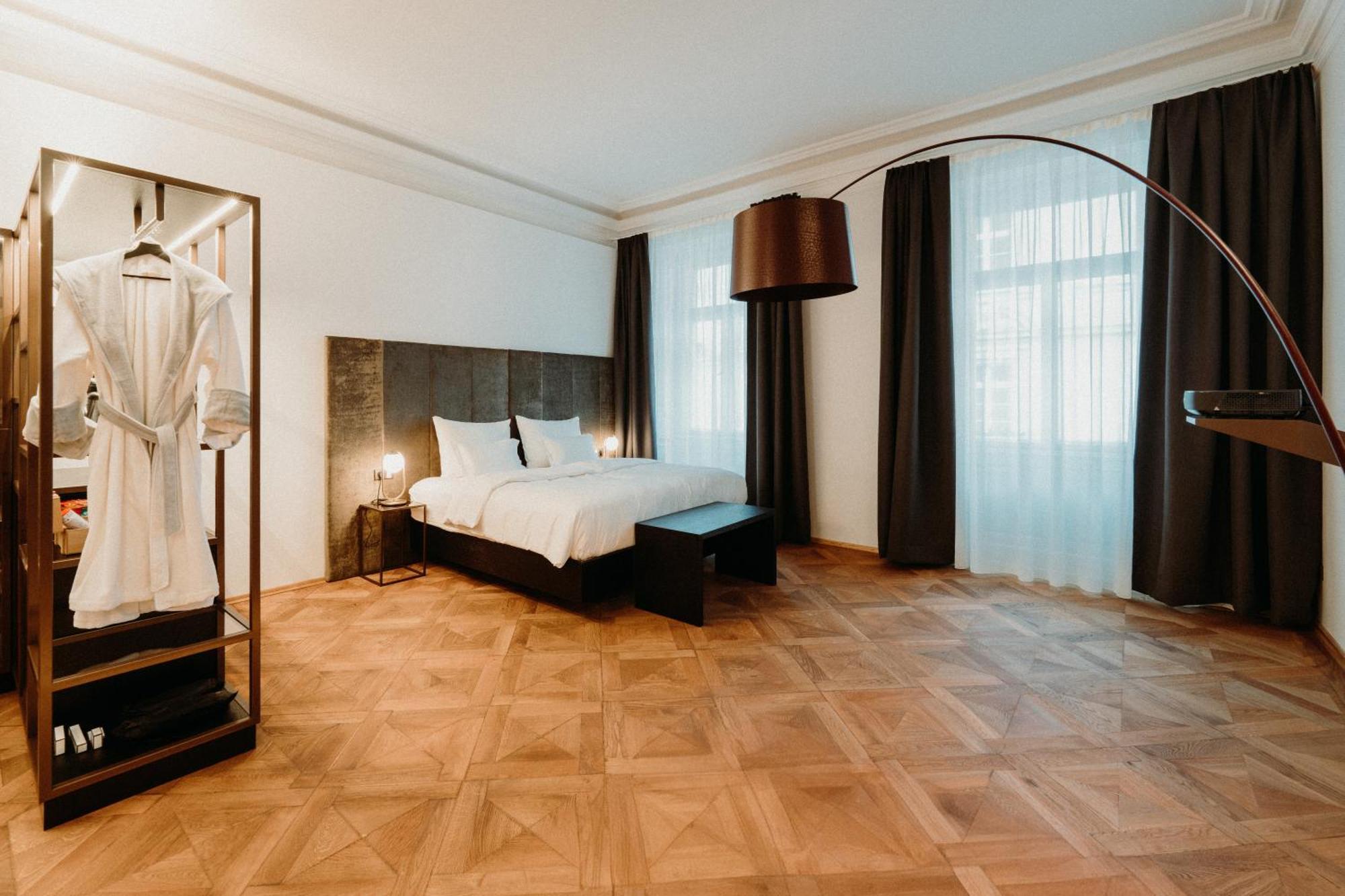 Meta Suites Historic City Living Bolzano Luaran gambar